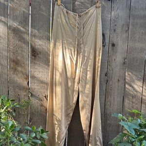 Woman’s Tan Pants